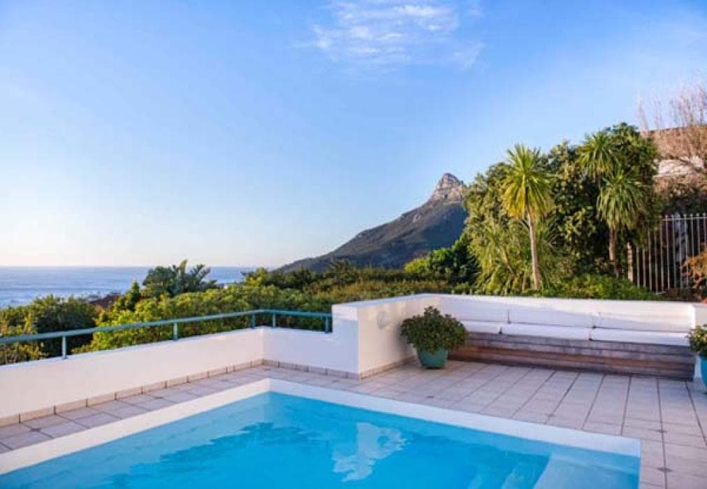 Bay Reflections Penthouse Apartment