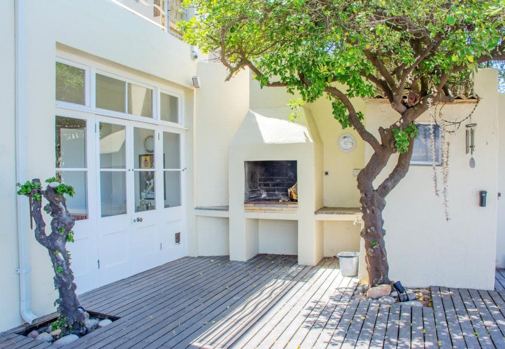 Fintimara Beach House