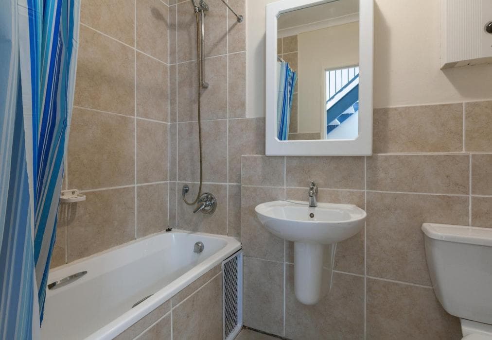 116 Nottingham Square