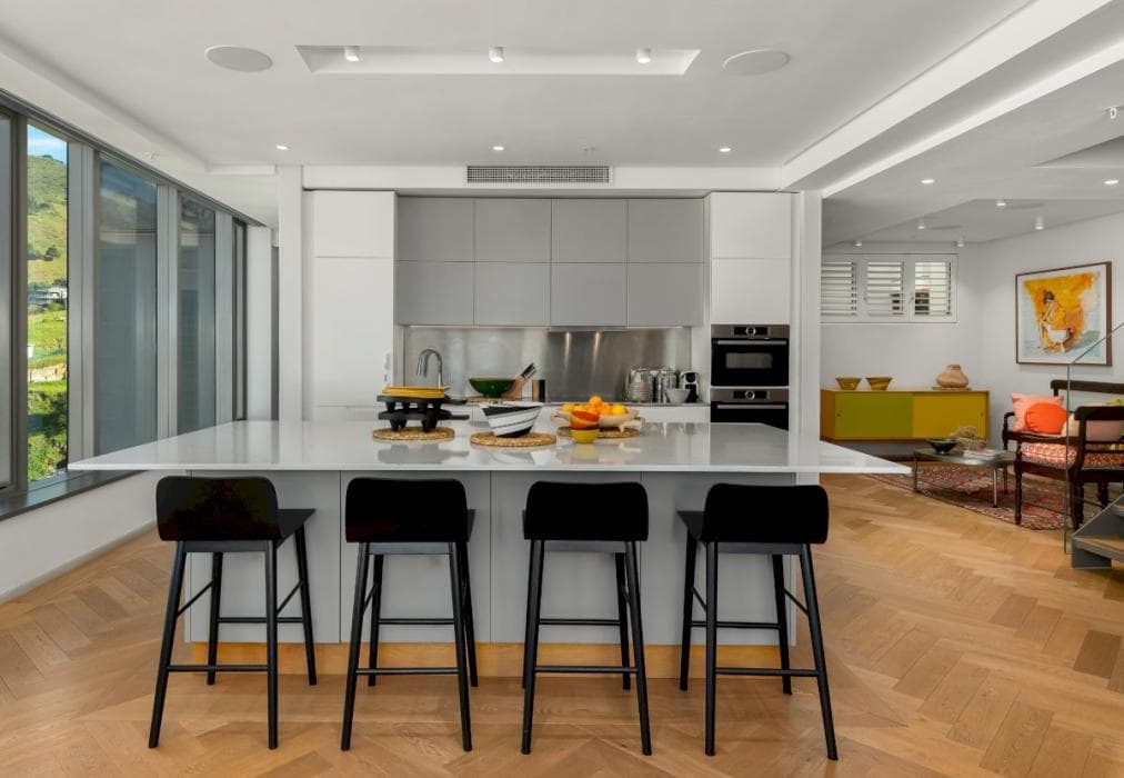 Penthouse with Postcard Views and Artistic Flair