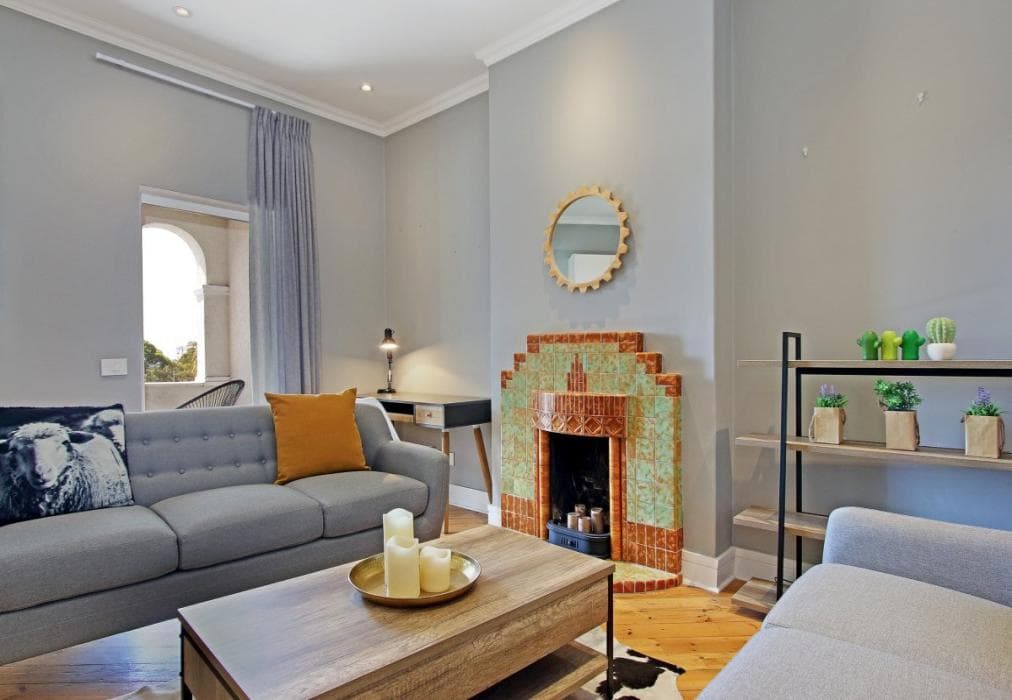 Modern Flat in Heritage Building