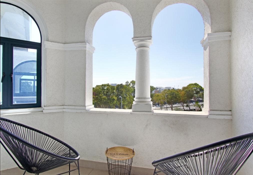 Modern Flat in Heritage Building