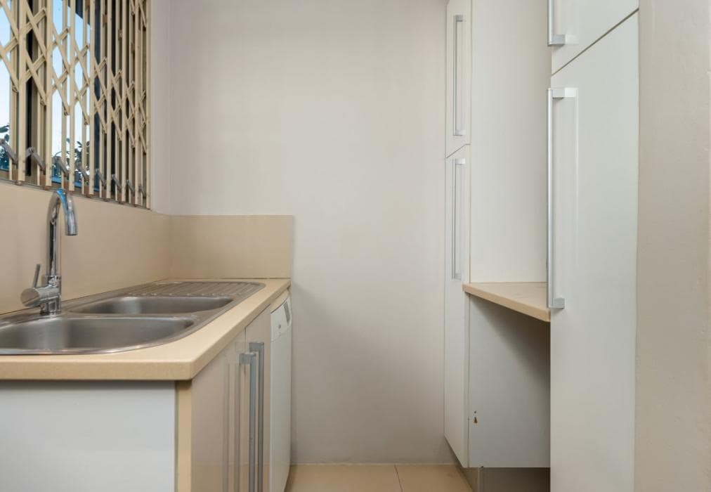 Camps Bay Villa With Ocean Views and Pool