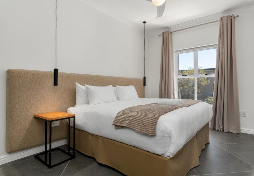 Modern Elegance In Beautiful Seapoint