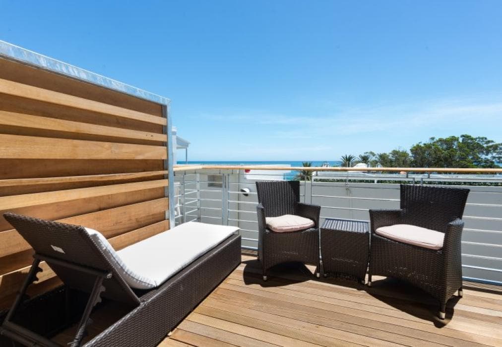 Sunny Camps Bay Retreat