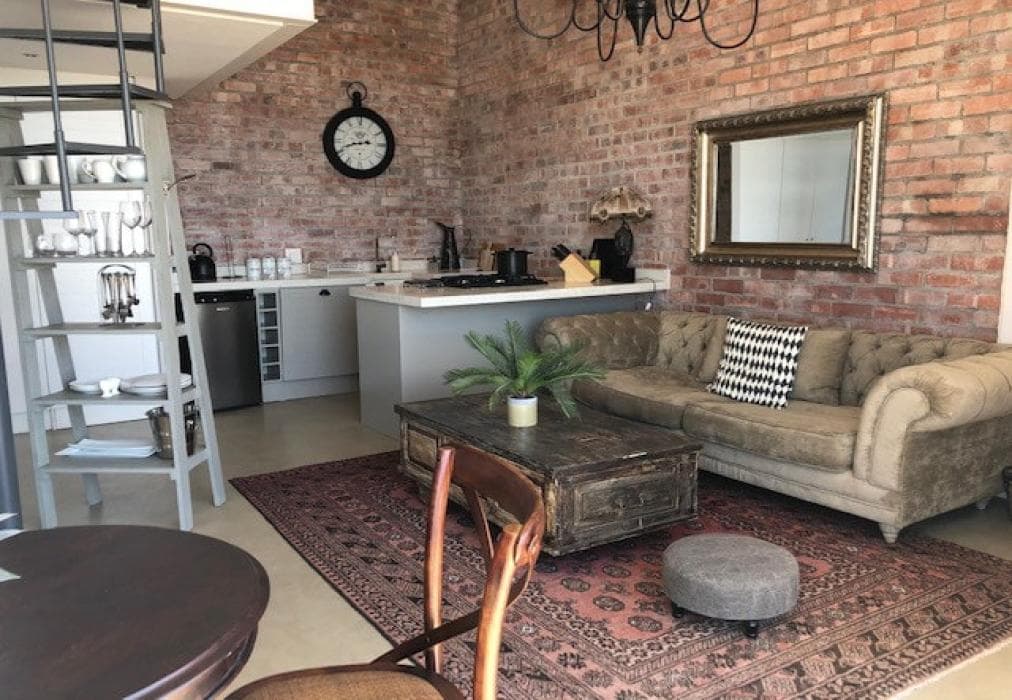 Tranquil Azure Retreat