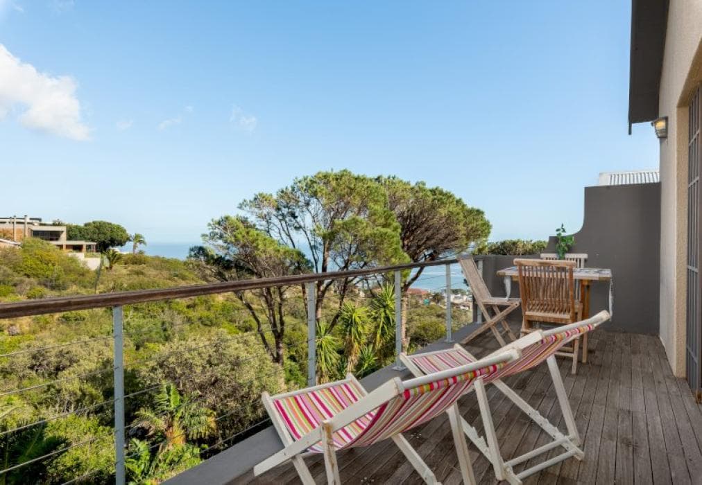 Camps Bay Bliss With Mountain Views