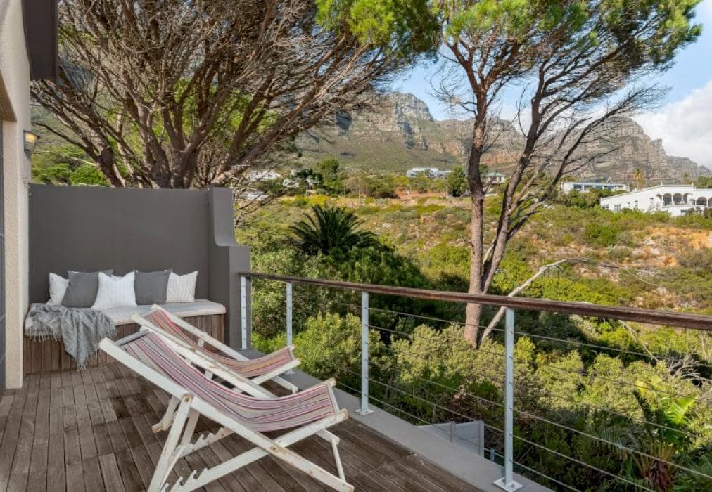Camps Bay Bliss With Mountain Views