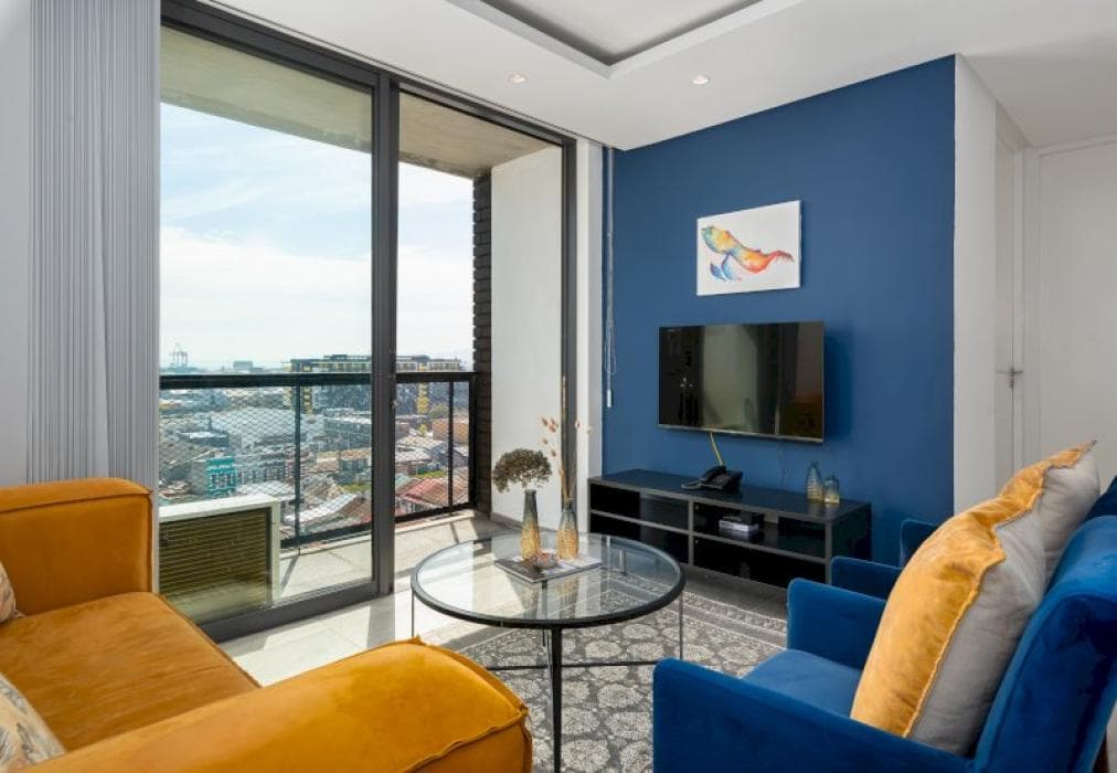 Luxurious Apartment in the Heart of Woodstock