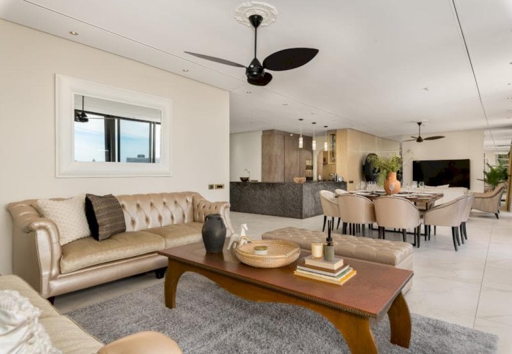 Luxury V&A Penthouse