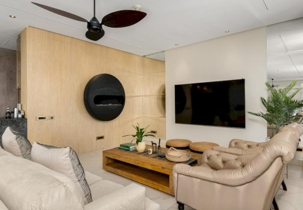 Luxury V&A Penthouse