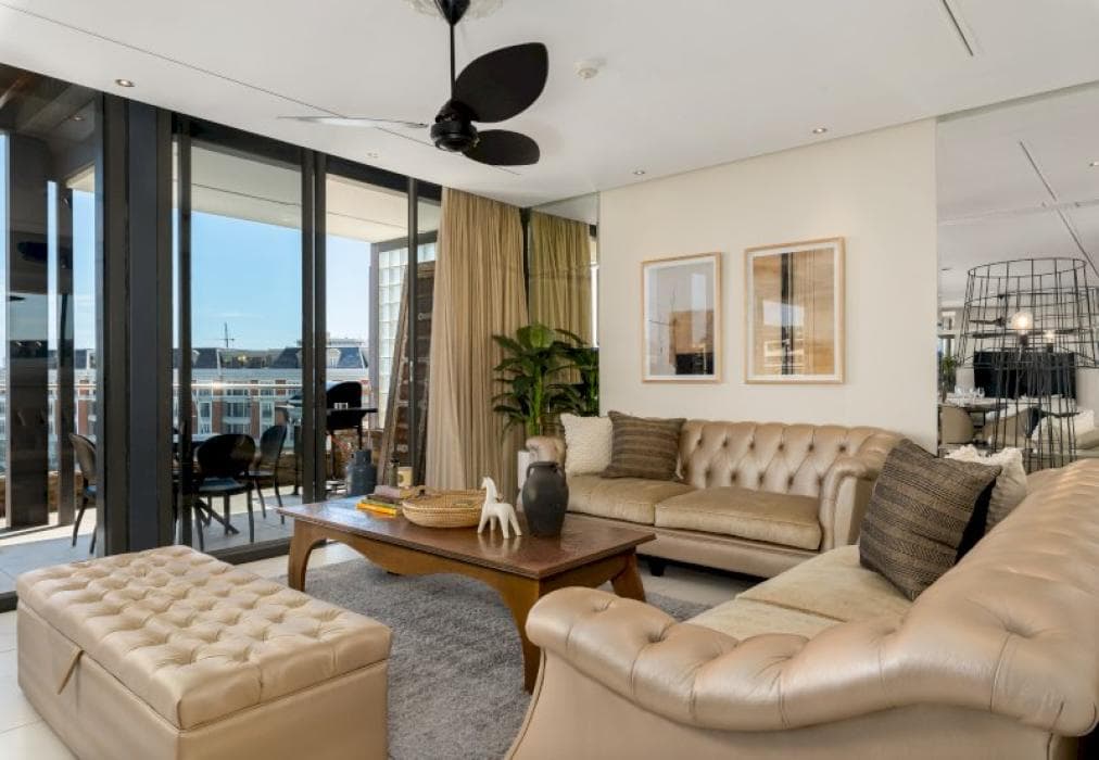 Luxury V&A Penthouse