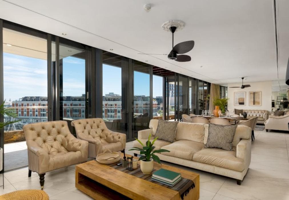 Luxury V&A Penthouse