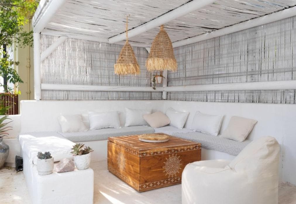 Minimalist Island Inspired Apartment