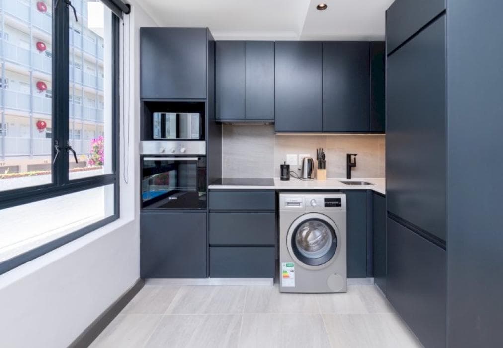 Modern Green Point Apartment 1