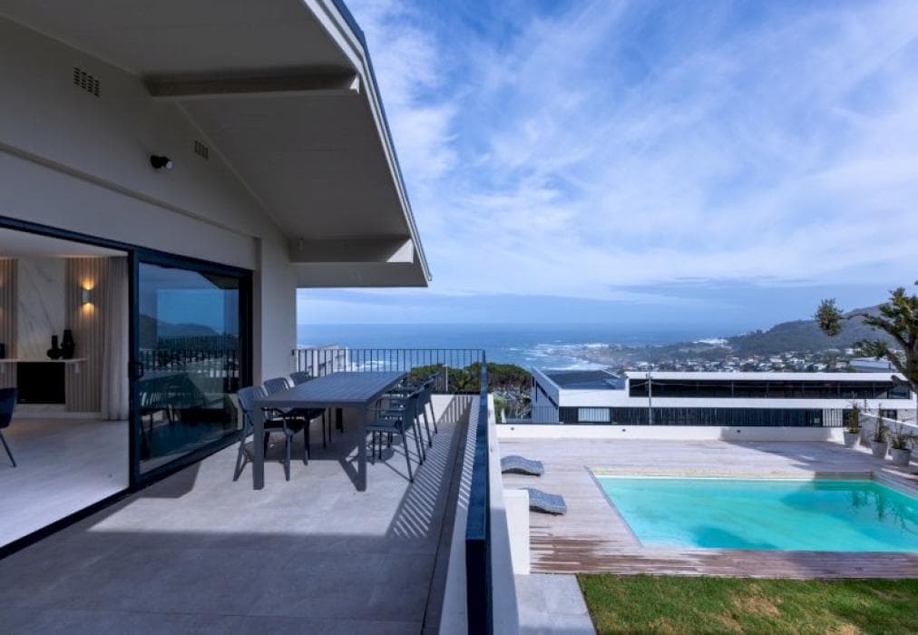 Luxury 6 Bed Camps Bay Villa