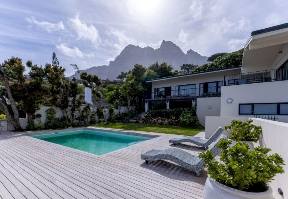 Luxury 6 Bed Camps Bay Villa