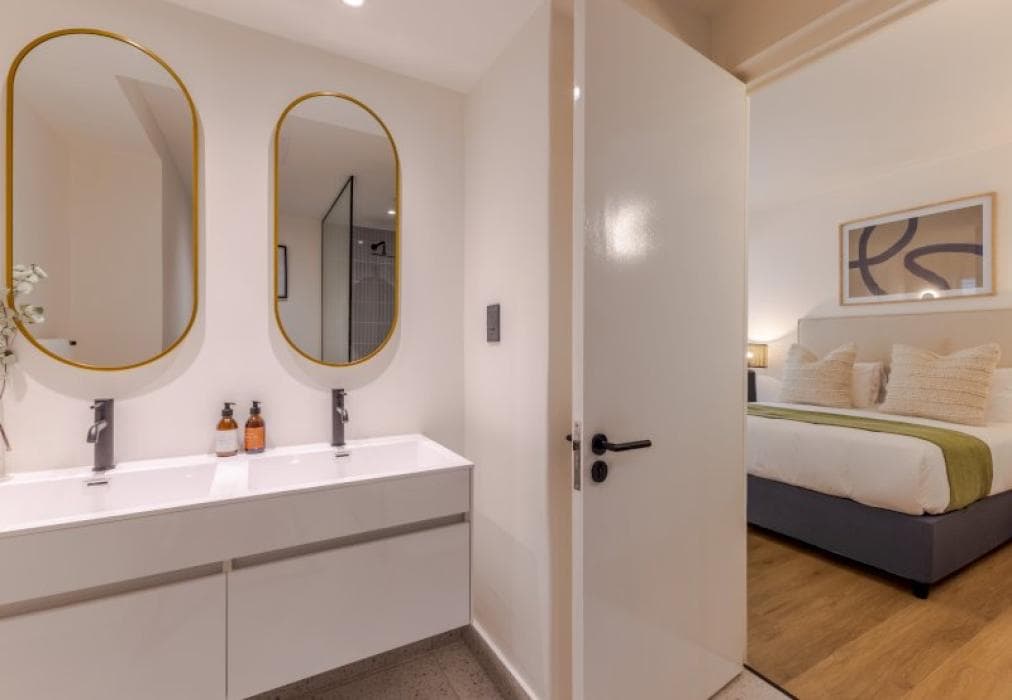 Luxury 6 Bed Camps Bay Villa