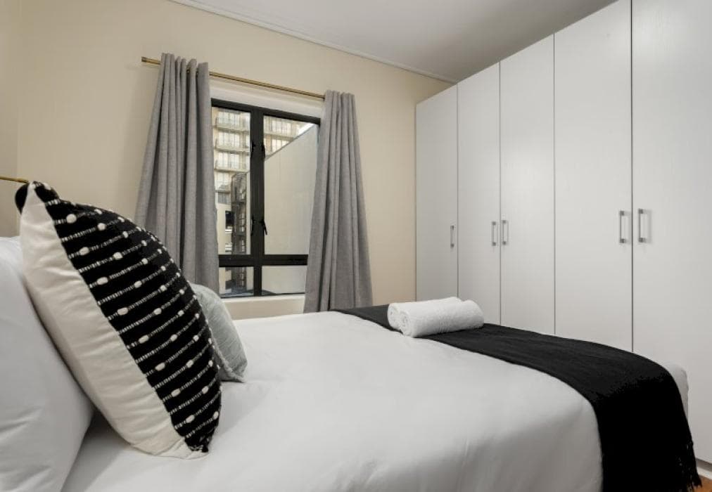 Designer Apartment in Heart of CBD