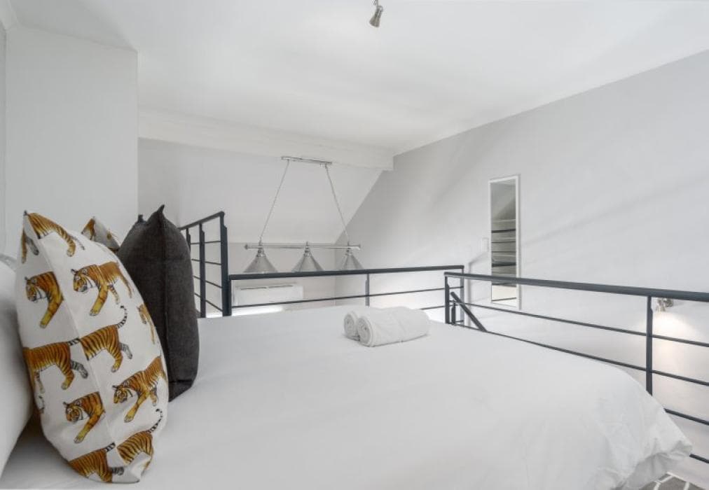 Cosy Getaway with Stunning Mountain Views