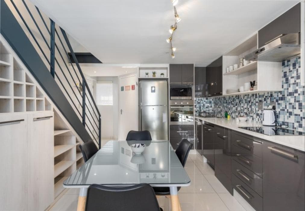 Cosy Getaway with Stunning Mountain Views