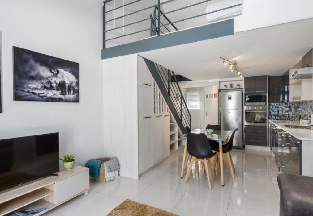 Cosy Getaway with Stunning Mountain Views