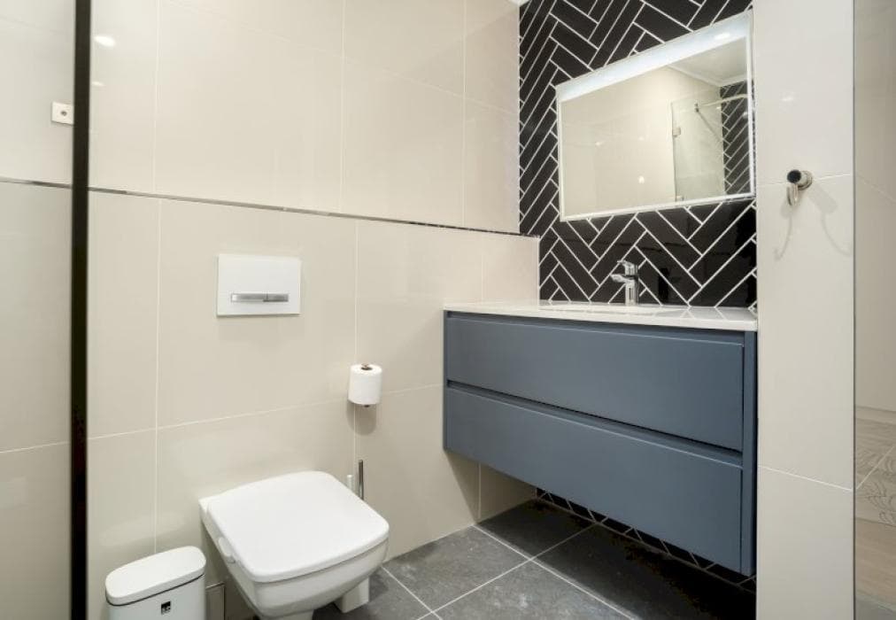 Stylish 3 Bedroom Apartment