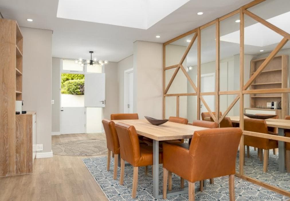 Stylish 3 Bedroom Apartment