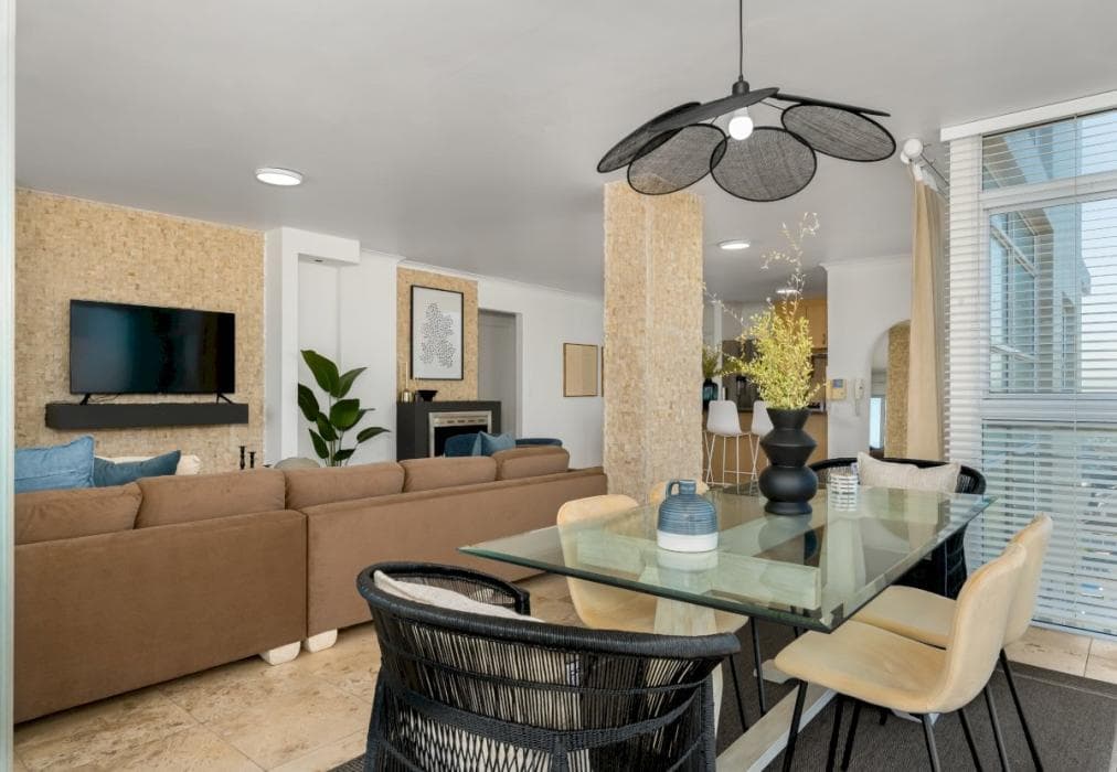 Stylish Blouberg Retreat