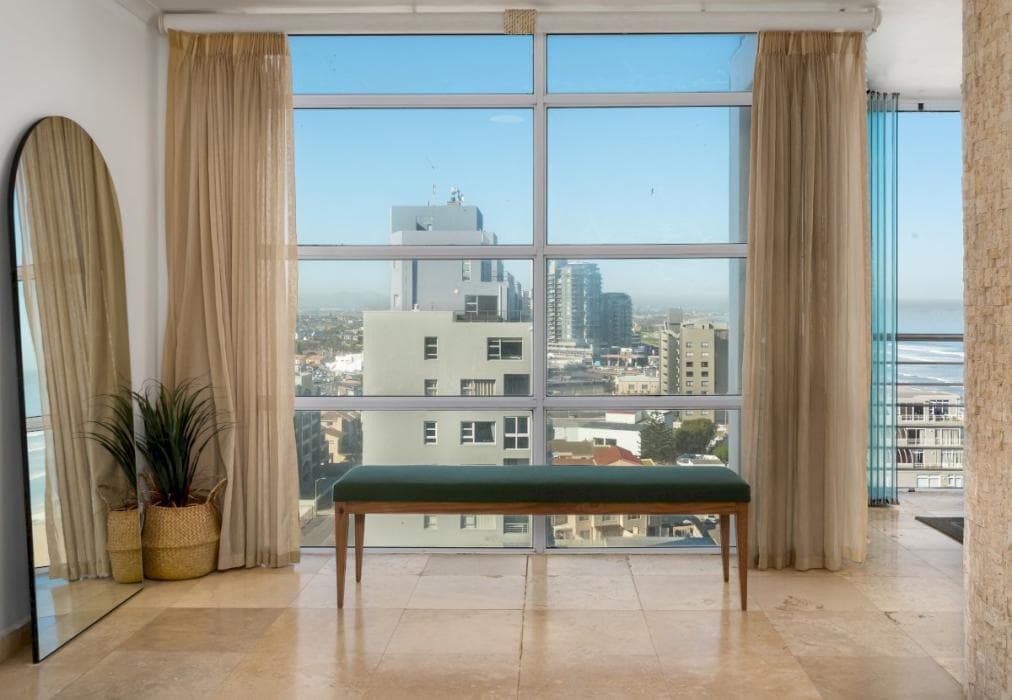 Stylish Blouberg Retreat