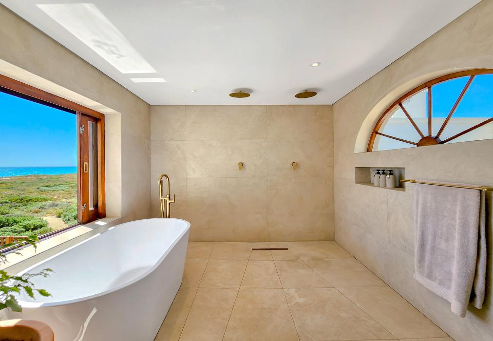 Sunsets Tuscan Beachfront Villa