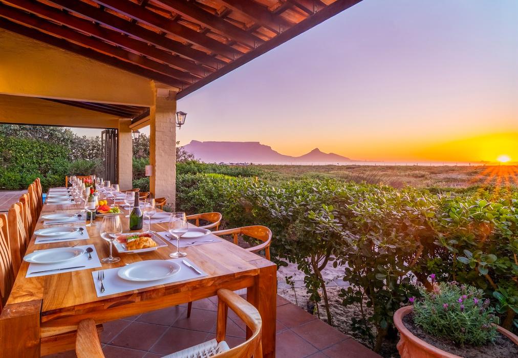 Sunsets Tuscan Beachfront Villa