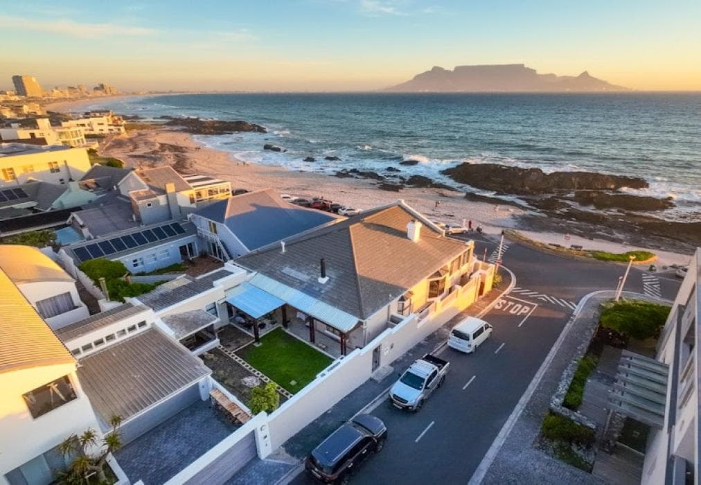 HOMELYNN Bloubergstrand