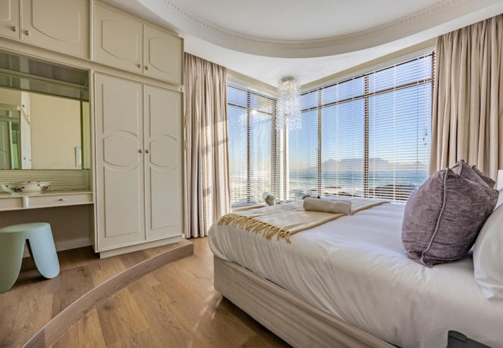 HOMELYNN Bloubergstrand