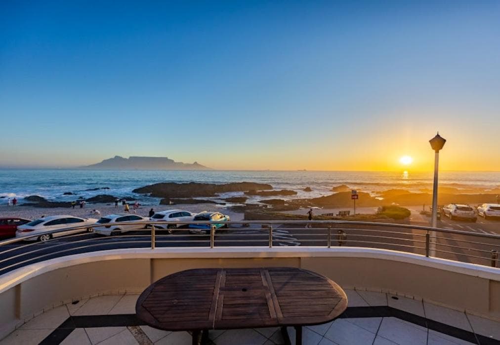 HOMELYNN Bloubergstrand