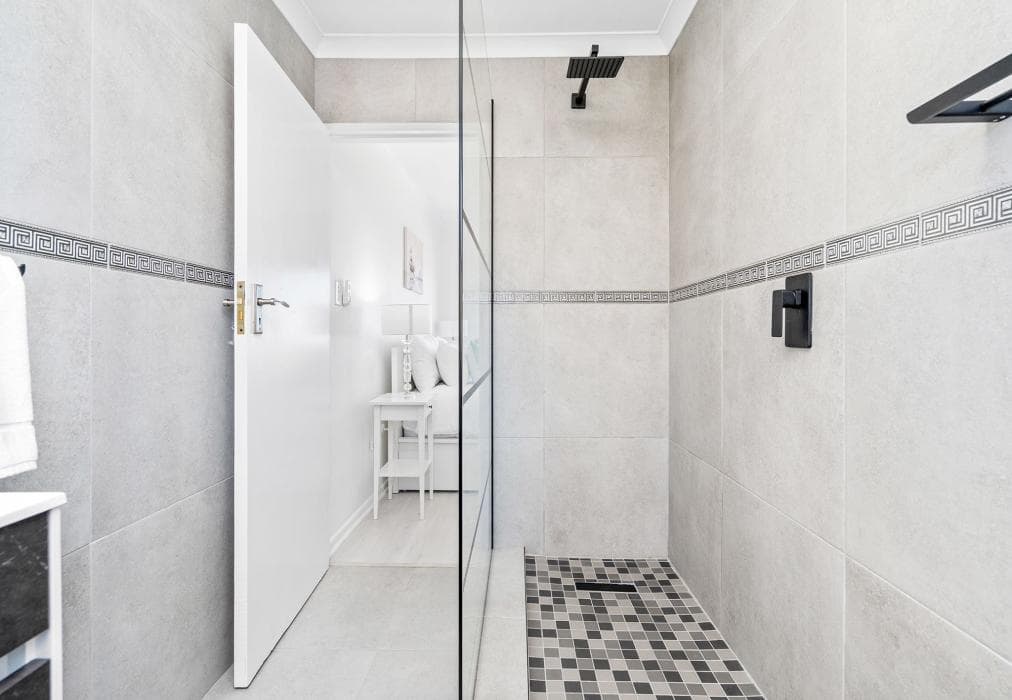 Big Bay Beach Club H23