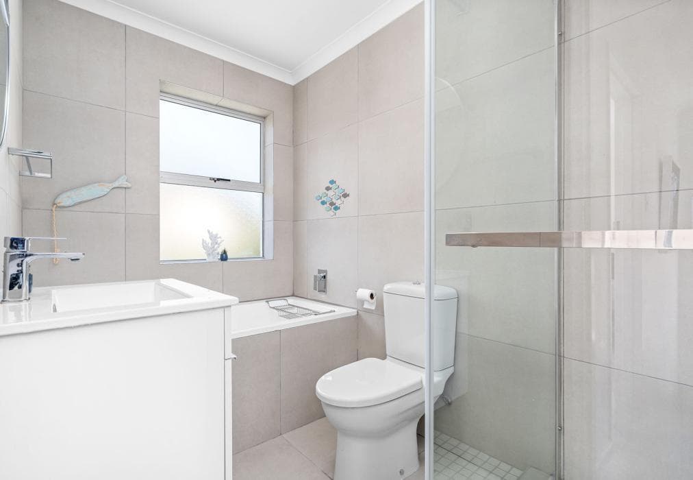 Big Bay Beach Club H23