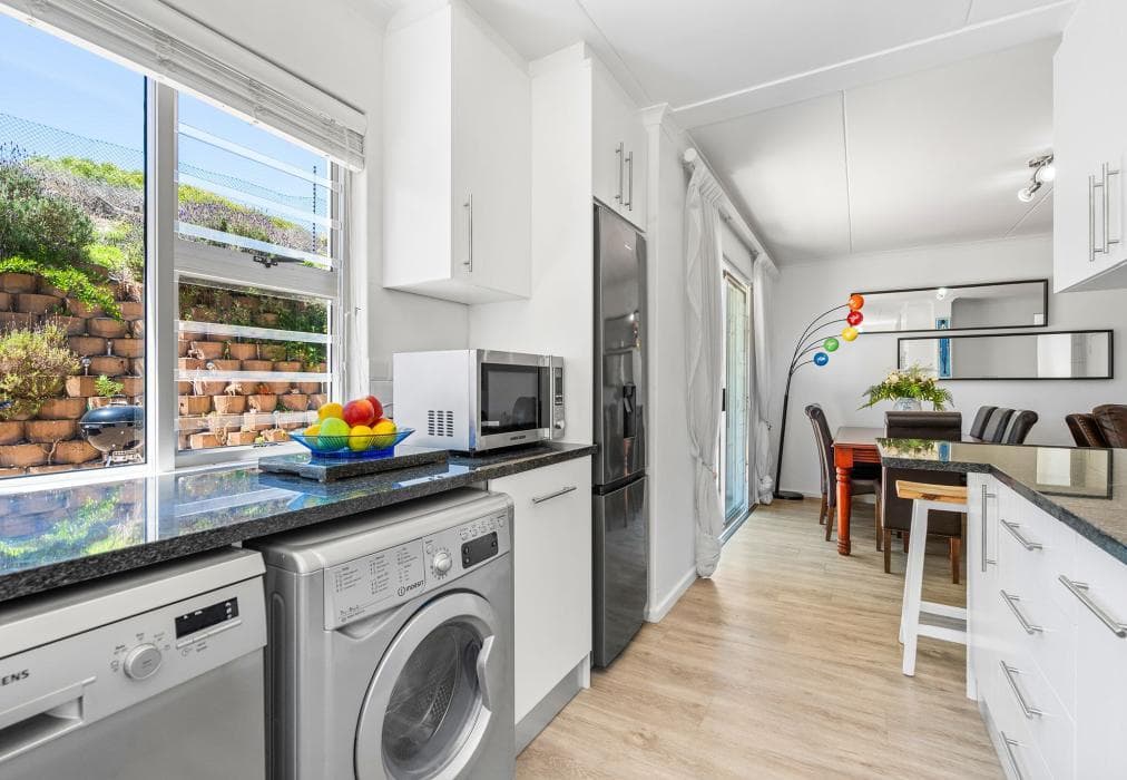 Big Bay Beach Club H23