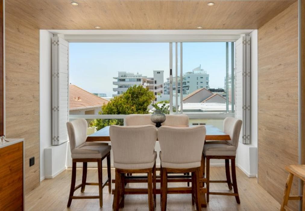 Bantry Bay Luxury Steps