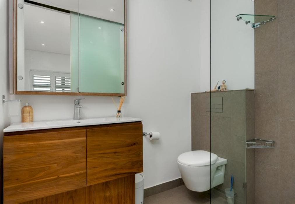 Bantry Bay Luxury Steps